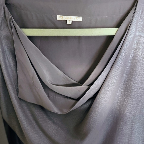 Gold Hawk Asymmetrical Silver Silk Top NWOT - Picture 3 of 6
